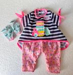 Baby born kledingsetje met bijbehorende sokjes, Ophalen of Verzenden, Zo goed als nieuw, Babypop