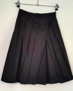 Strenesse zwarte rok S, voorkant met plooien, Kleding | Dames, Strenesse, Zwart, Ophalen of Verzenden, Zo goed als nieuw