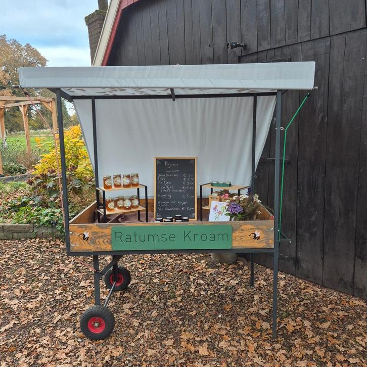 Marktkraam voor streekproducten, Hobby en Vrije tijd, Vilt, Ophalen of Verzenden