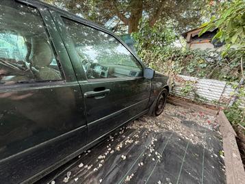 Plaatwerk volvo v70/850 dop dark olive pearl beschikbaar voor biedingen