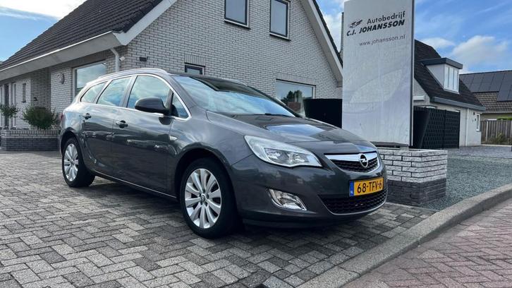 Opel ASTRA Sports Tourer 1.4 Cosmo, Auto's, Opel, Particulier, Astra, ABS, Airbags, Bluetooth, Boordcomputer, Centrale vergrendeling