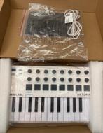 Arturia MiniLab MK2 MIDI Keyboard, Muziek en Instrumenten, Keyboards, Overige merken, Nieuw, Aanslaggevoelig, Overige aantallen