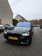 BMW 1-Serie 116i M uitgevoerd 109pk 2016 panorama dak, Auto's, 1-Serie, 65 €/maand, Achterwielaandrijving, 1280 kg