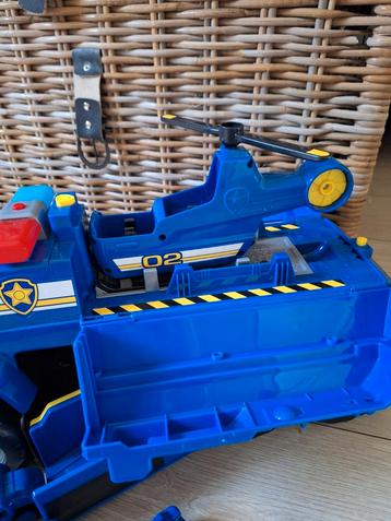 Paw patrol grote auto beschikbaar voor biedingen