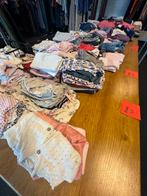 Grote partij baby en meisjes kleding dozen vol pakket, Ophalen, Zo goed als nieuw