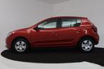 Dacia Sandero 0.9 TCe Laureate (TREKHAAK, PARKEERSENSOREN, A, Voorwielaandrijving, Stof, 525 kg, Origineel Nederlands