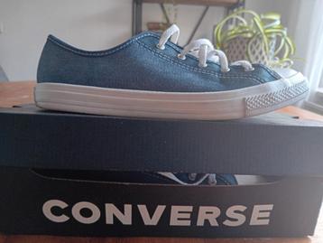 Converse, maat 38 beschikbaar voor biedingen
