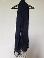 Donkerblauwe luchtige sjaal, Kleding | Dames, Mutsen, Sjaals en Handschoenen, Nieuw, Ophalen of Verzenden