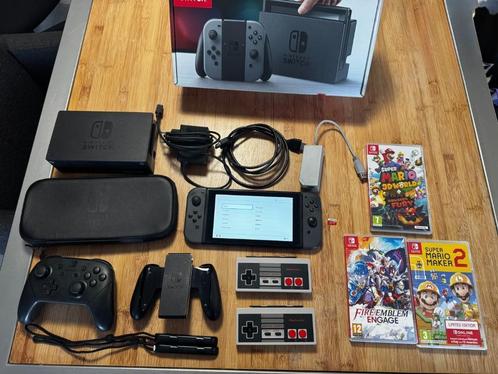 Nintendo Switch + Veel accessoires en games, Spelcomputers en Games, Spelcomputers | Nintendo Switch, Gebruikt, Switch Original