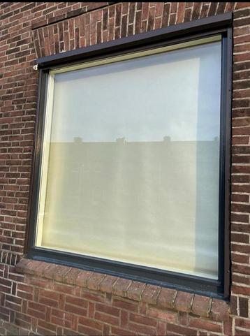 Zonwerend rolgordijn creme b 172,5 h 180 beschikbaar voor biedingen