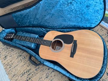 Martin D12e all solid gitaar incl luxe gigbag beschikbaar voor biedingen