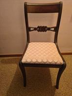 Antieke stoelen, Ophalen