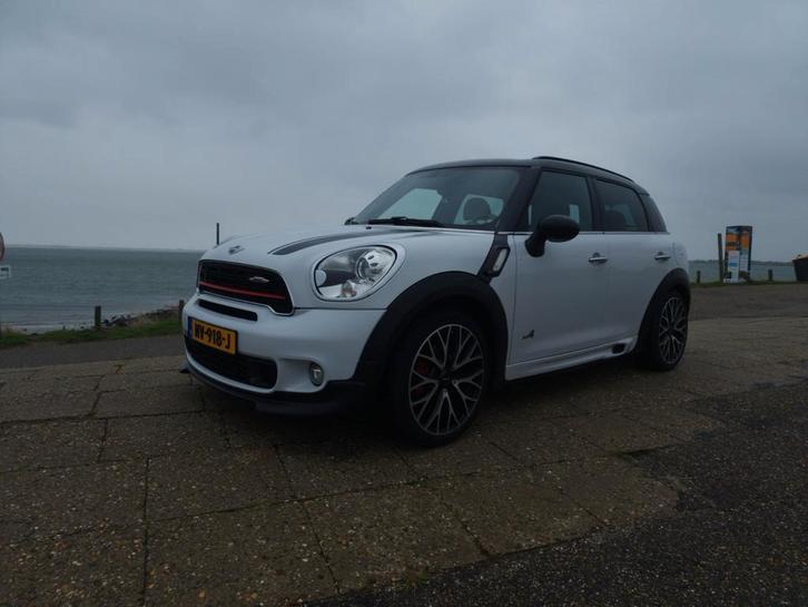 Mini Countryman 1.6 JCW - AUTO - nieuwe distributieketting, Auto's, Mini, Countryman, 4x4, ABS, Achteruitrijcamera, Airbags, Airconditioning