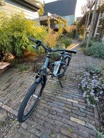 Alpina Yabber jonhensfiets met versnellingen beschikbaar voor biedingen