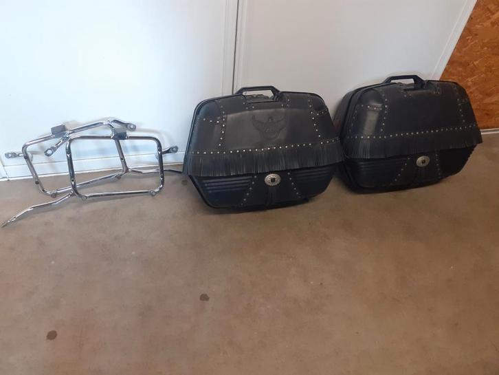 Mooie GIVI MONOKEY kofferset met chroom ophangbeugels, Motoren, Accessoires | Koffers en Tassen, Zo goed als nieuw, Ophalen