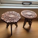 Handgesneden Vintage tafeltjes uit India, Huis en Inrichting, Tafels | Bijzettafels, Minder dan 45 cm, Minder dan 55 cm, Gebruikt