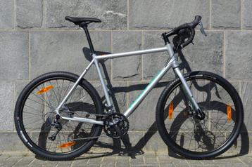 Kona Rove AL 650 Gravelbike Nieuw Van €1099,- voor € 799,-  