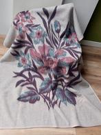 Vintage deken bloemen veldboeket 200 x 140, Ophalen of Verzenden, Overige kleuren, Eenpersoons, Deken of Dekbed