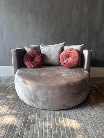 Ronde Velvet Fauteuil - Prachtig Design Loveseat! beschikbaar voor biedingen