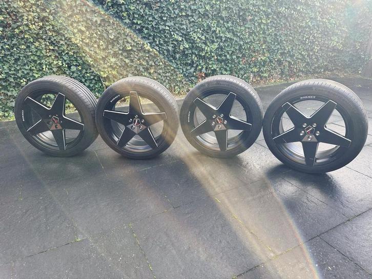 20" Wielen - Continental Banden + Borbet Velgen, Auto-onderdelen, Banden en Velgen, Banden en Velgen, Zomerbanden, 20 inch, 235 mm