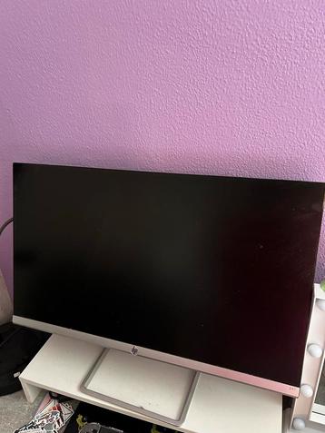 HP 24 inch beeldscherm beschikbaar voor biedingen