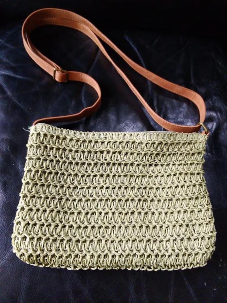 Schoudertas Escarte (met GRATIS kaarsen), Sieraden, Tassen en Uiterlijk, Tassen | Schoudertassen, Zo goed als nieuw, Overige merken