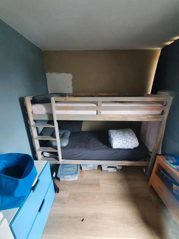Houten Solide Stapelbed gekocht bij de Otto beschikbaar voor biedingen
