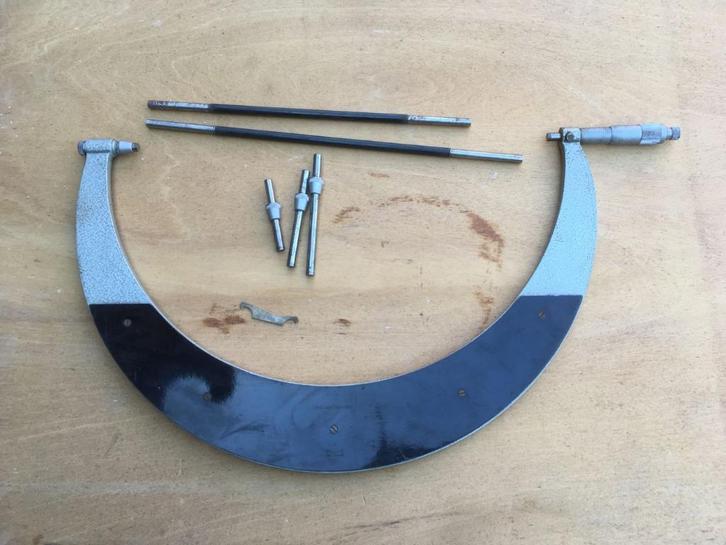 Micrometer fijnmeter 300 tot 400 mm LM, Doe-het-zelf en Verbouw, Meetapparatuur, Gebruikt, Afstand, Ophalen of Verzenden