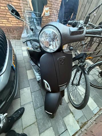 Scooter / Agm Vx50 - 31xx beschikbaar voor biedingen