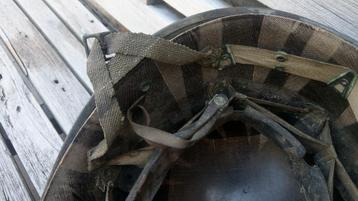 WWII U.S. Army Paratrooper Airborne M1C Helm beschikbaar voor biedingen