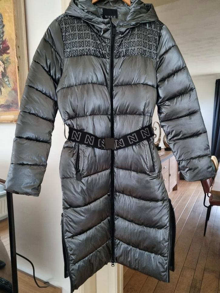 Nikkie Damesjas, Kleding | Dames, Jassen | Winter, Zo goed als nieuw, Maat 42/44 (L), Grijs, Ophalen