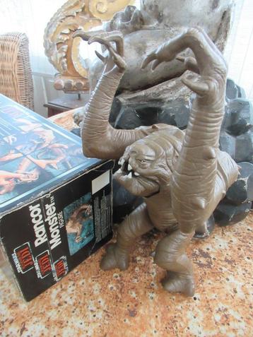 Star Wars vintage RANCOR MONSTER + DOOS (1984) beschikbaar voor biedingen