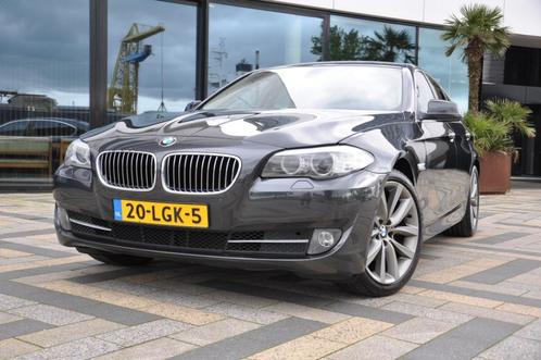 BMW 5-Serie (f10) 523i AUT 2010 Grijs, NAP, Veel opties, Auto's, BMW, Particulier, 5-Serie, Airbags, Airconditioning, Alarm, Bluetooth