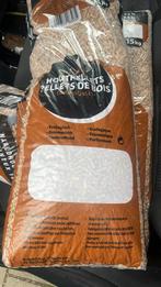 Pallets korrels, Ophalen, Zo goed als nieuw, Solid body, Overige merken