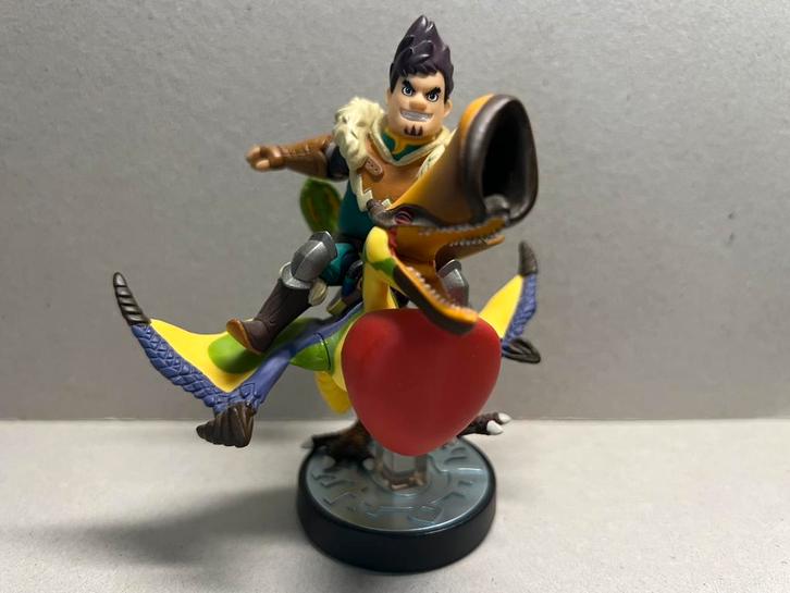 Amiibo Monster Hunter Stories Qurupeco and Dan, Spelcomputers en Games, Games | Nintendo Switch, Zo goed als nieuw, Avontuur en Actie