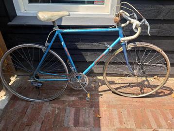 Nostalgisch, mooi blauw, opknap racefietsje uit Frankrijk! beschikbaar voor biedingen
