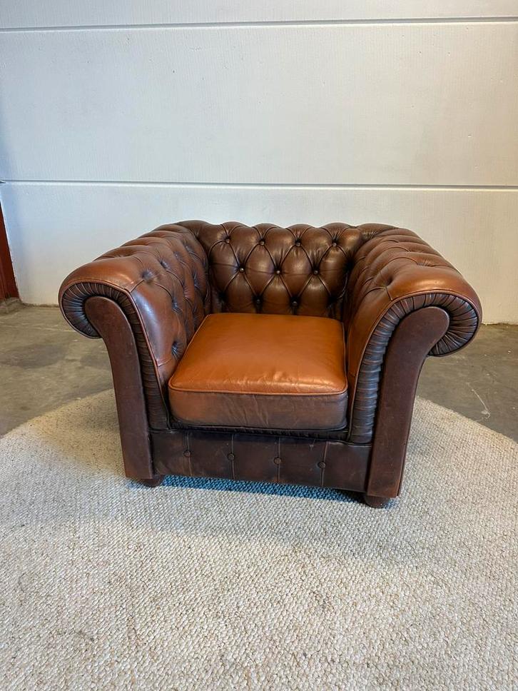 Chesterfield leren fauteuil bruin leer stoel vintage, Huis en Inrichting, Fauteuils, Zo goed als nieuw, Leer, 75 tot 100 cm, 75 tot 100 cm