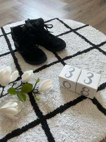 Heel goed zwart Nike Mid TD court borough sneakers teddy 33 beschikbaar voor biedingen