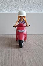 Playmobil meisje met scooter, Ophalen of Verzenden, Zo goed als nieuw