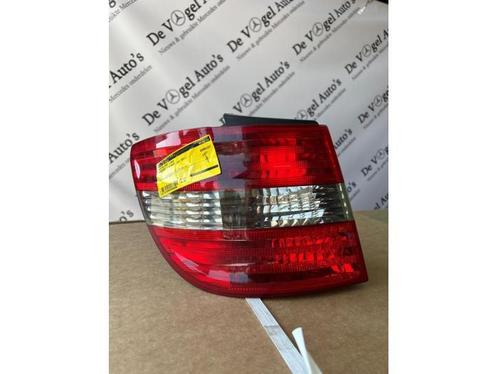 Achterlicht links van een Mercedes B-Klasse, Auto-onderdelen, Verlichting, Mercedes-Benz, Gebruikt, 3 maanden garantie, Ophalen of Verzenden