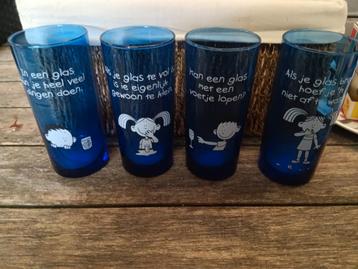 Blauwe Glazen Set - 4 Stuks beschikbaar voor biedingen