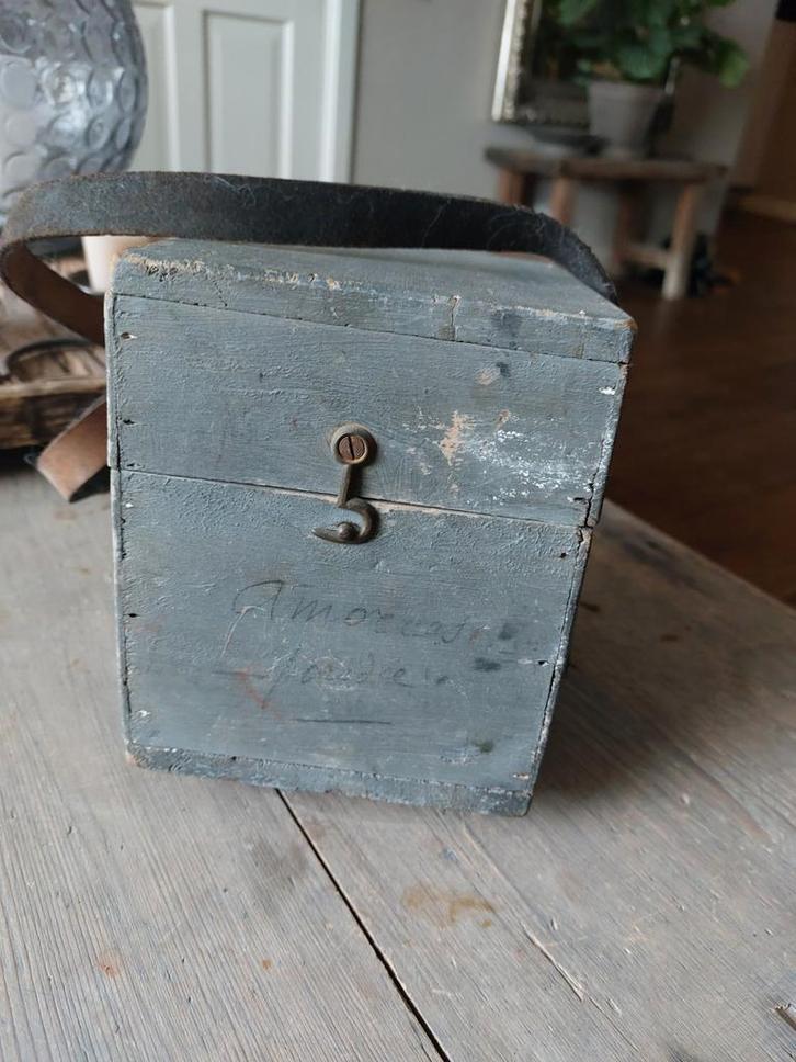 Klein Visserskoffertje met Draagriem, Antiek en Kunst, Curiosa en Brocante, Ophalen of Verzenden