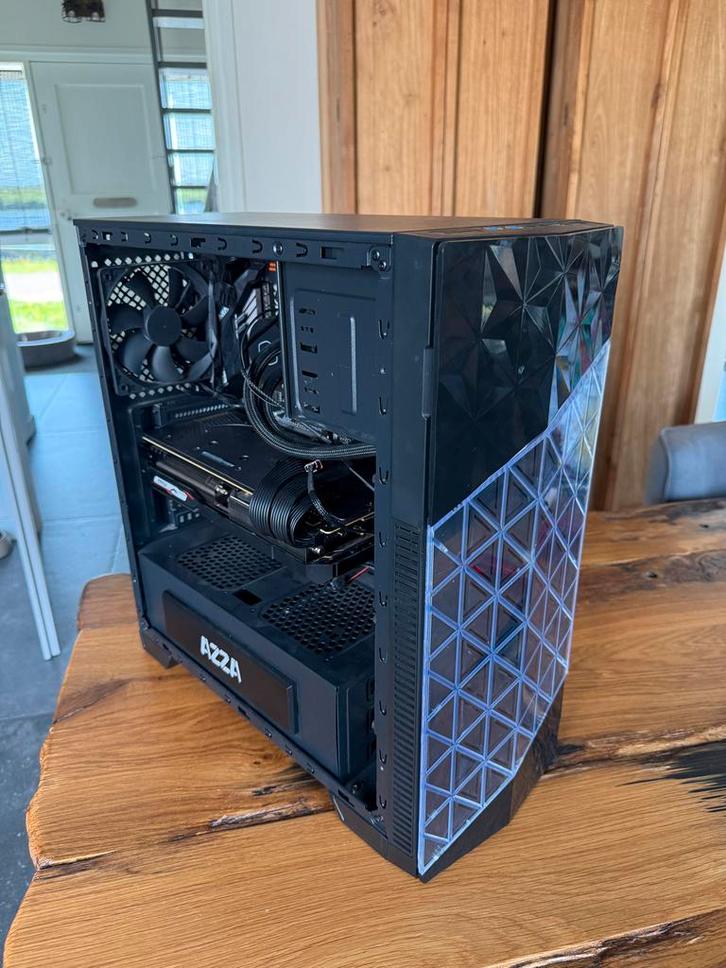 Gaming PC (RX 5700 XT), Computers en Software, Desktop Pc's, Gebruikt, 4 Ghz of meer, HDD, 32 GB, Met videokaart, Gaming, Ophalen