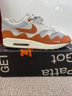 Nike air max 1 Patta Wave “Monarch” / 46, Kleding | Heren, Schoenen, Ophalen of Verzenden, Zo goed als nieuw, Overige kleuren