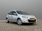 Renault Clio Estate 1.2 TCE | 4x nieuwe banden + apk | navig, Voorwielaandrijving, Gebruikt, Zwart, 4 cilinders