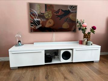 Tv-meubel hoogglans wit 180cm breed beschikbaar voor biedingen