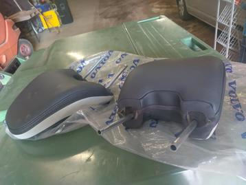 Te koop R design hoofdsteunen v70. beschikbaar voor biedingen