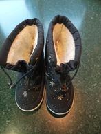 Snowboots maat 27. Heerlijk warm, Kinderen en Baby's, Kinderkleding | Schoenen en Sokken, Ophalen, Nieuw, Jongen of Meisje, Laarzen