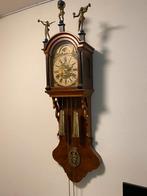 Friese staartklok, Ophalen