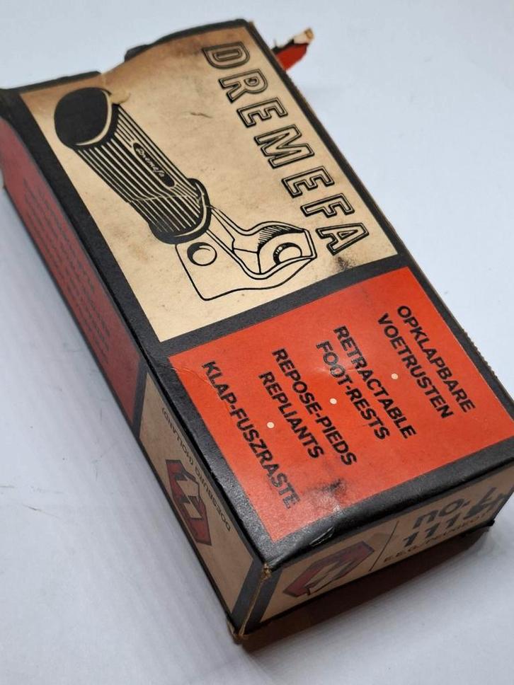 Dremefa voetsteunset NOS, Fietsen en Brommers, Brommeronderdelen | Oldtimers, Nieuw, Overige merken, Ophalen of Verzenden